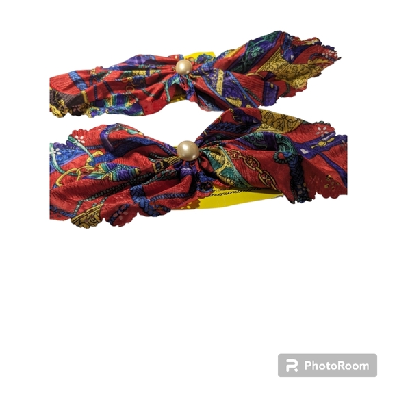 Hair Accessories. 1 Pair of Hair Clips. NWT. - Picture 4 of 9